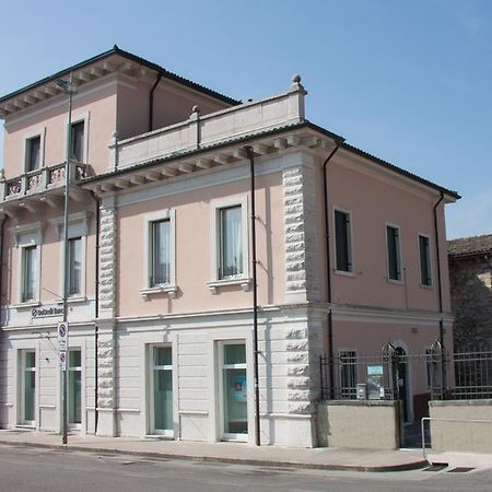 Palazzo Di Primavera Guest House Каприно-Веронезе Экстерьер фото